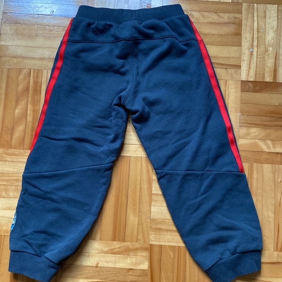 Adidas Boys Avengers Sweat Pants - used but in good condition - Picture 4 of 5